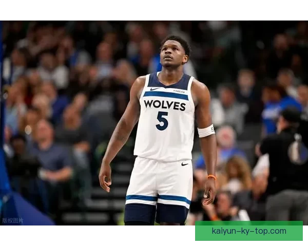 爱德华兹复出得分领衔多森姆三双弗拉格助力森林狼大胜独行侠